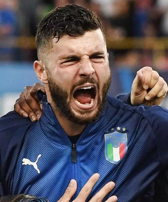 学校引入了 学校引入了