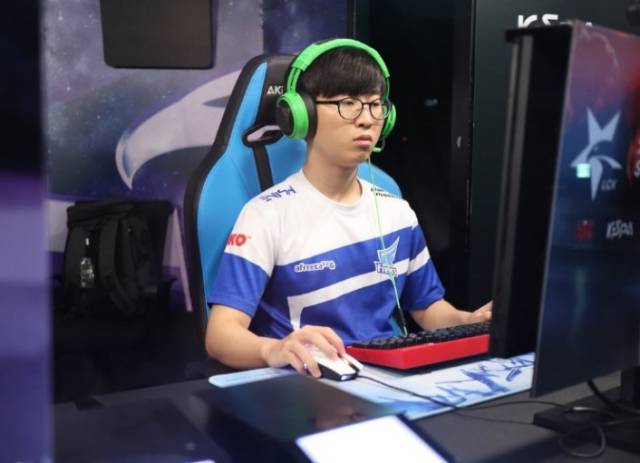 和灵动的脚 和灵动的脚